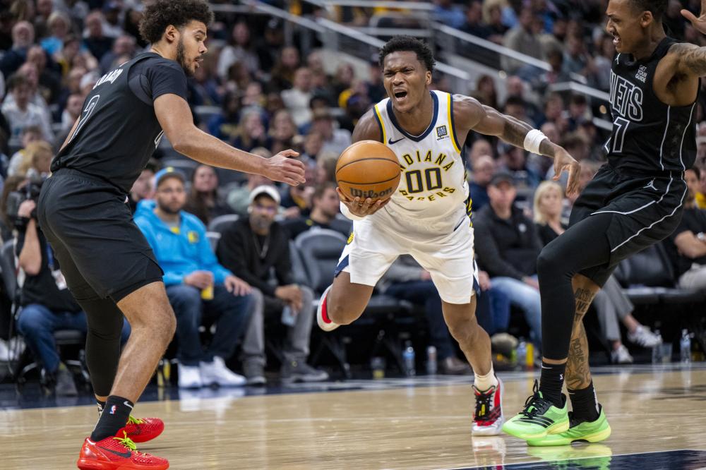 快船队史仅2人多次砍下单场50分：哈登和鲍勃·麦卡杜